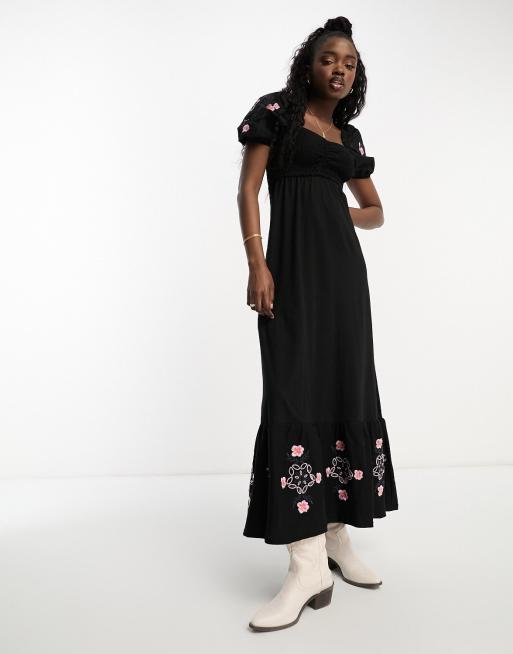 Miss Selfridge - Vestito lungo nero con corpino arricciato, dettagli ricamati e maniche a sbuffo