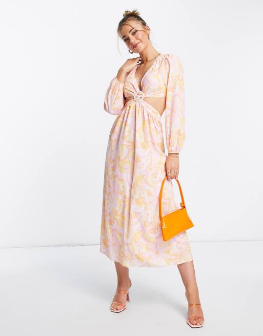 Miss Selfridge - Vestito midi con dettaglio con anello e cut-out con stampa astratta, colore rosa