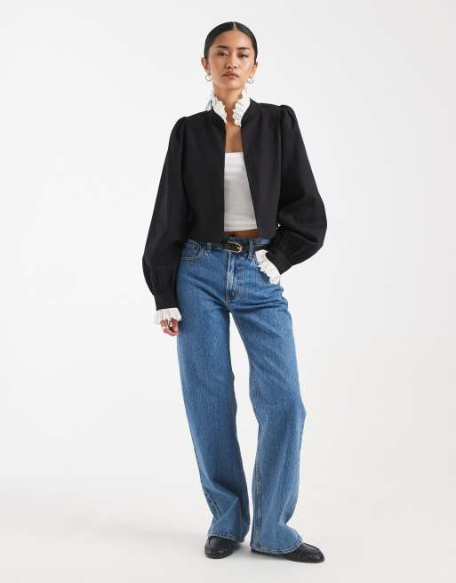 Miss Selfridge - Victoriana - Giacca nera con volant in pizzo a contrasto, 2 di 4