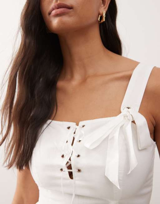 Miss Selfridge – Vit miniklänning med smala axelband och korsett, 2 av 4