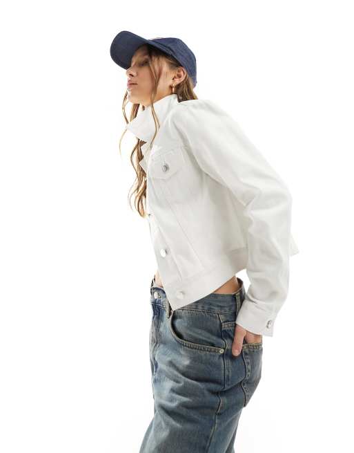 Miss Selfridge – Vittvättad jeansjacka i girlfriend-modell