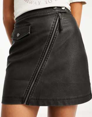 Miss selfridge faux leather outlet mini skirt in black