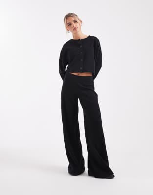 Miss Selfridge - Weiche gerippte Hose in Schwarz