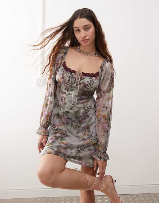 Miss Selfridge – Wiązana sukienka mini w kwiatowy wzór