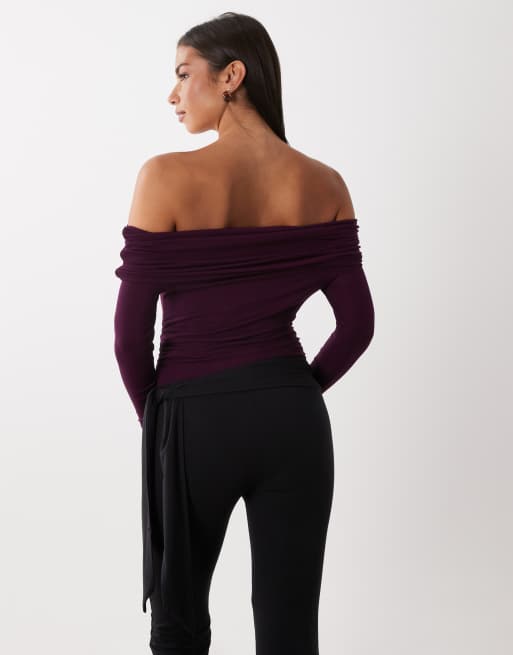 Miss Selfridge Wickel-Body mit Bardot-Ausschnitt in Feige, 4 von 4