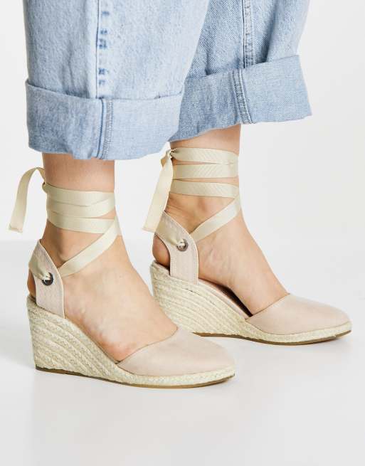 Miss Selfridge Wide Fit Winny espadrilles in cream, 4 of 4