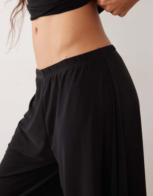Miss Selfridge wide leg culotte in black co-ord, 5 of 5