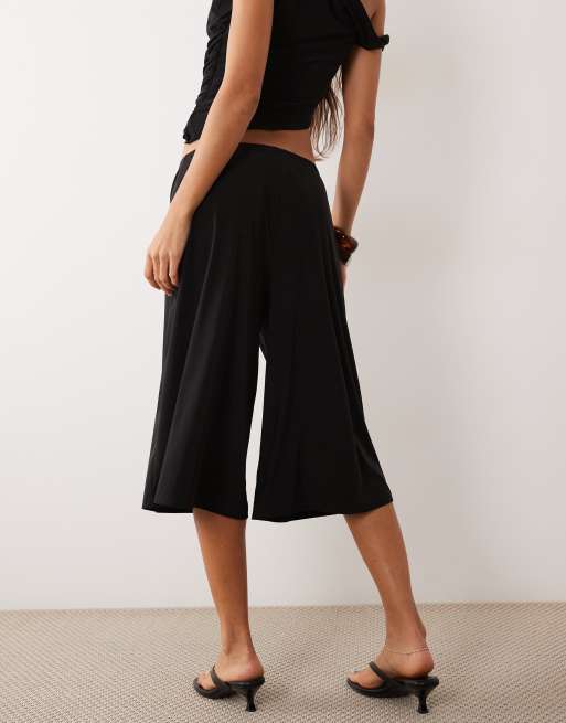 Miss Selfridge wide leg culottes in black (Part of a set), 4 of 5