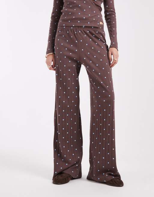 Miss Selfridge wide leg pointelle lounge trouser co-ord in chocolate polka dot, 2 of 5