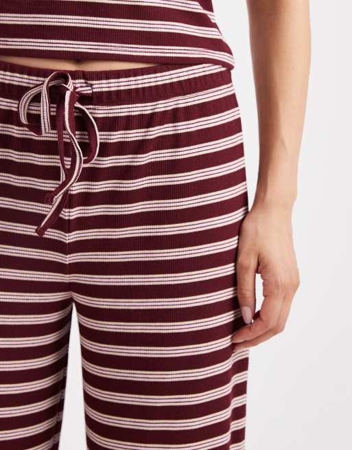 Miss Selfridge wide leg striped trouser co ord in burgundy, 4 of 5