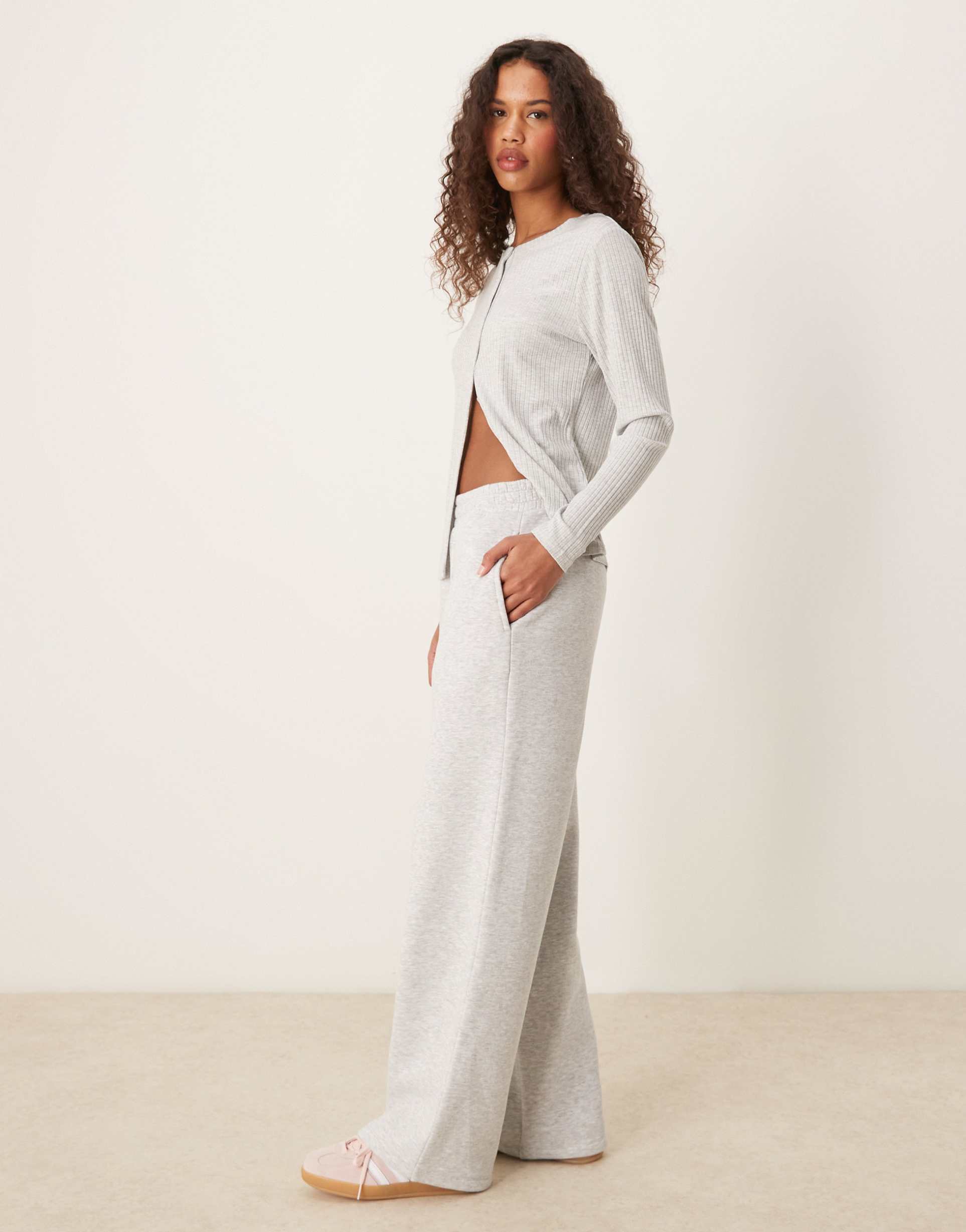 miss selfridge wide leg sweatpants in heather gray