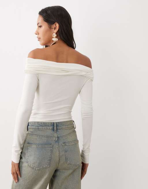 Miss Selfridge wikkelbody met bardothals in antiekwit, 4 van 4