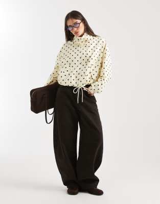 Miss Selfridge - Windjacke mit Polka Dots und Muschelsaum-Weiß