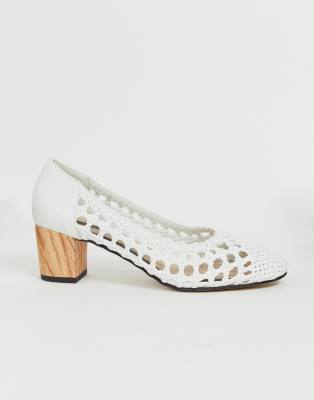 White store woven heels