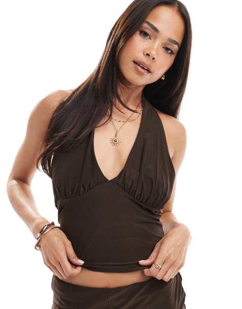 Miss Selfridge - Zachte crop top met halternek - view 1