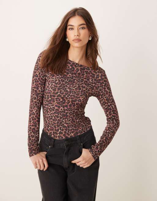 Miss Selfridge - Zachte top met luipaardprint en lange mouwen