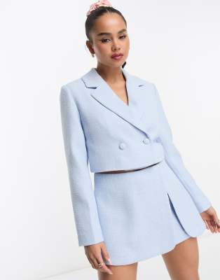 Miss Selfridge - Zweireihiger, kurzer Blazer aus Bouclé in Hellblau, Kombiteil