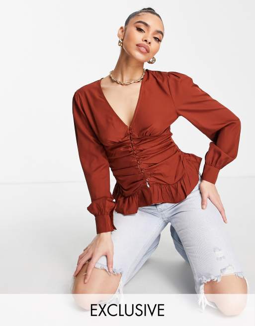 Missguided - Blouse met ingenomen taille in roestkleur