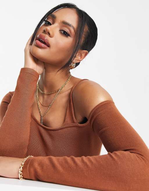 Missguided – Brun miniklänning med utskurna detaljer på axeln, 3 av 4