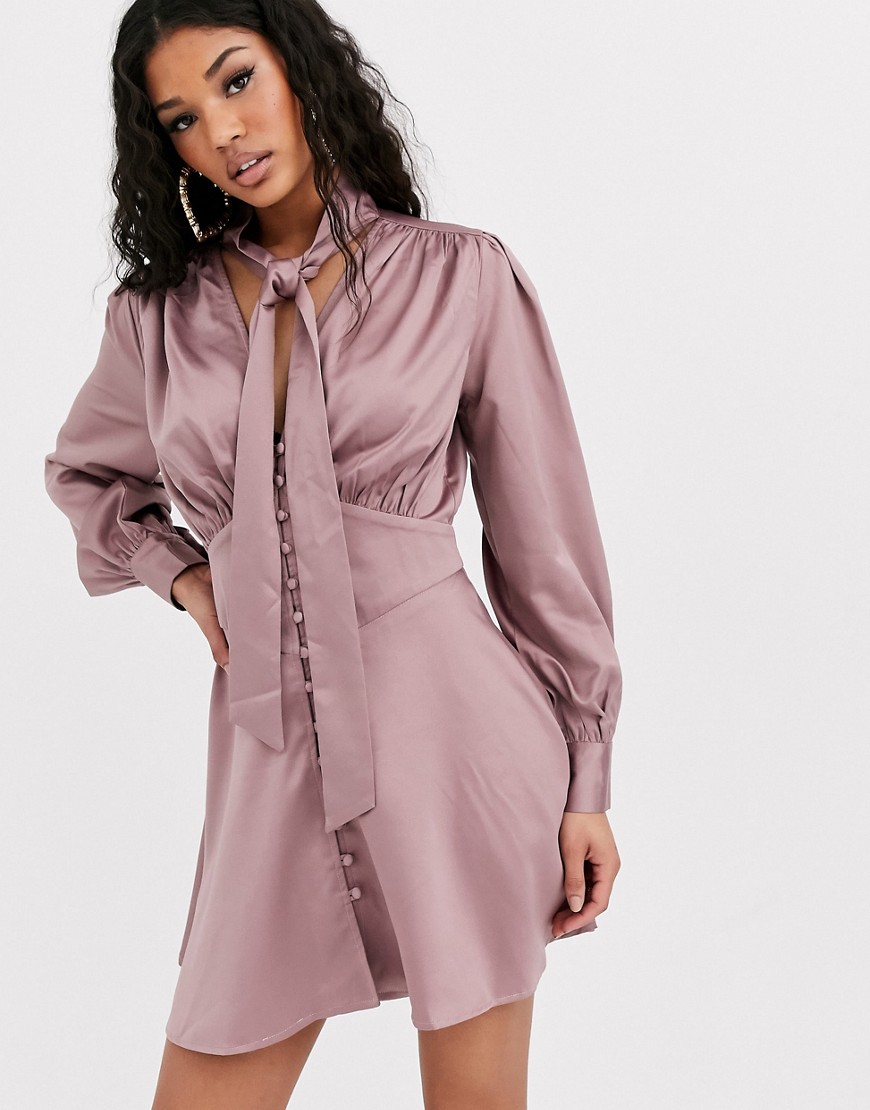 Missguided button through skater dress with pussy bow in blush-Pink