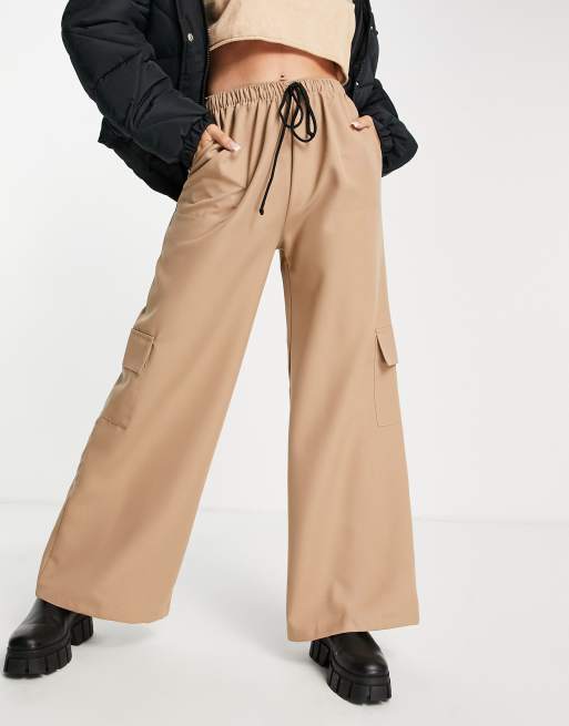 Missguided – Cargo-Hose in Camel