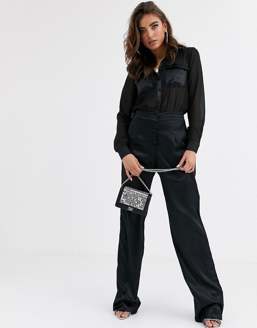 Missguided - Chiffon jumpsuit in overhemdstijl met satijnen pijpen in zwart