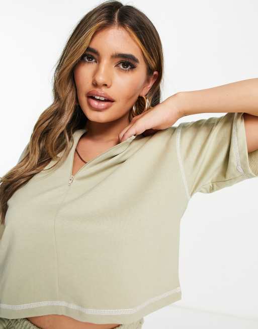 Missguided co-ord contrast stitch half zip crop t-shirt in green, 2 of 4
