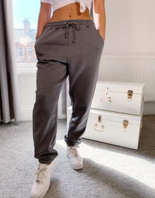 joggers dark grey