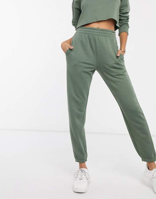 Green on sale jogger sweatpants