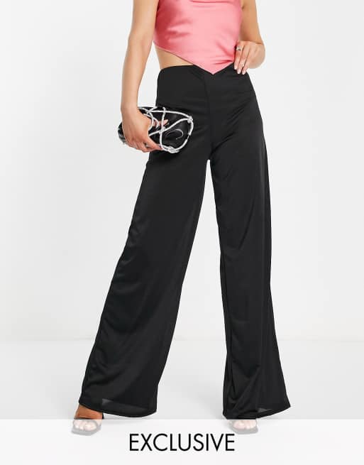 Missguided flare trousers in black, ASOS