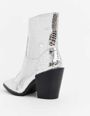 cowboy boots missguided