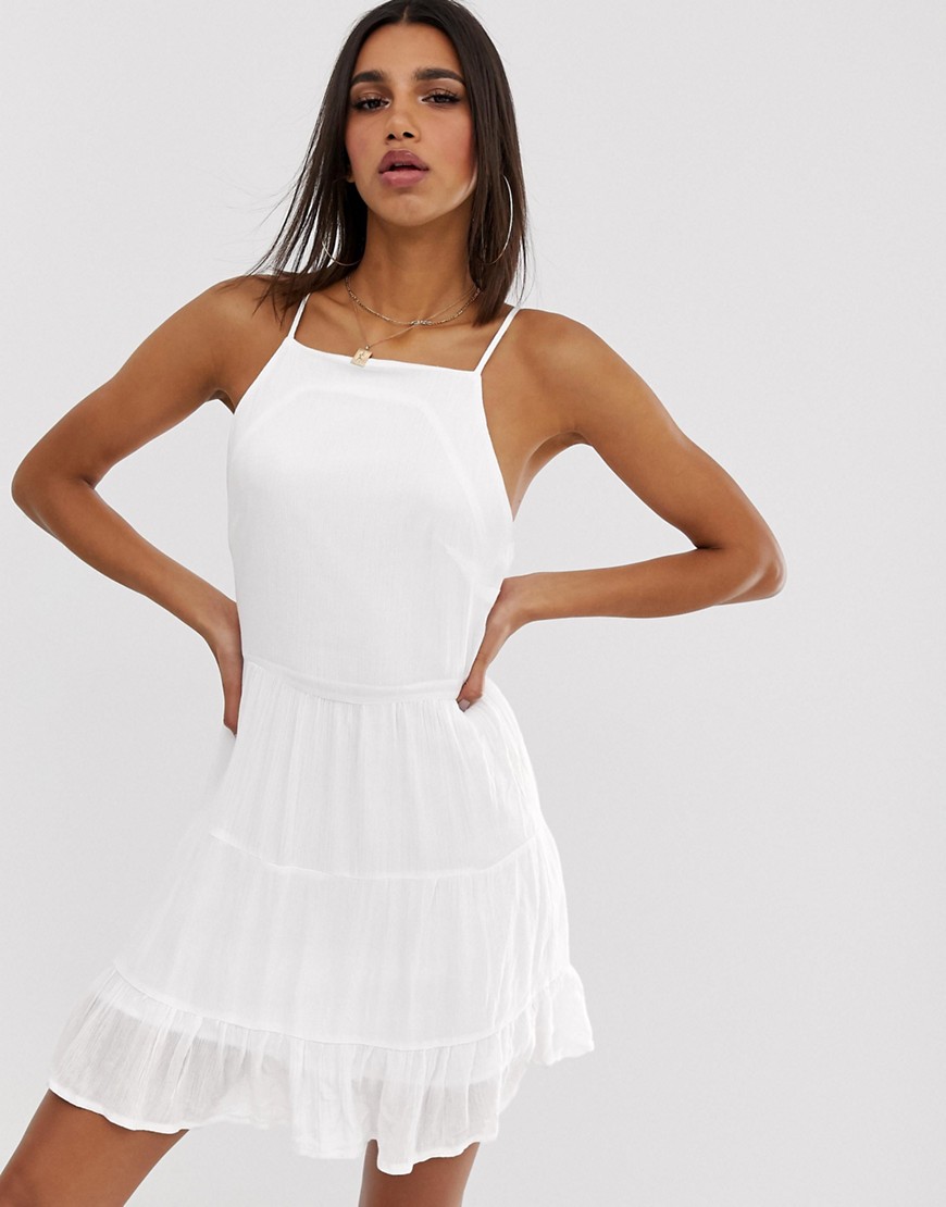 Missguided crinkle shift dress with square neck in white