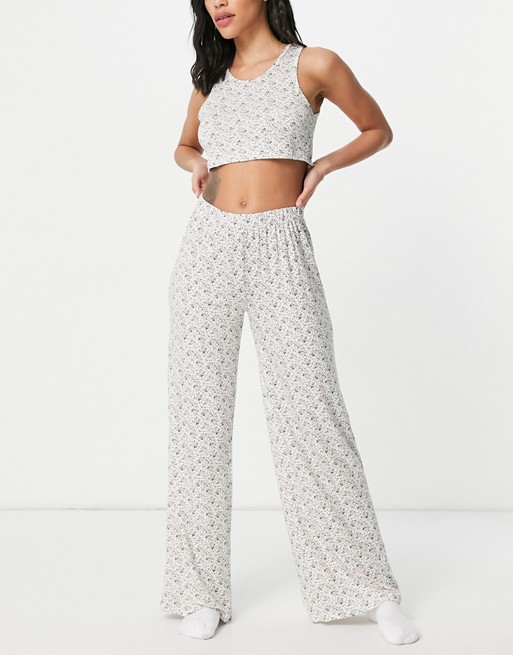 Missguided crop top and trouser pyjama set in ditsy floral