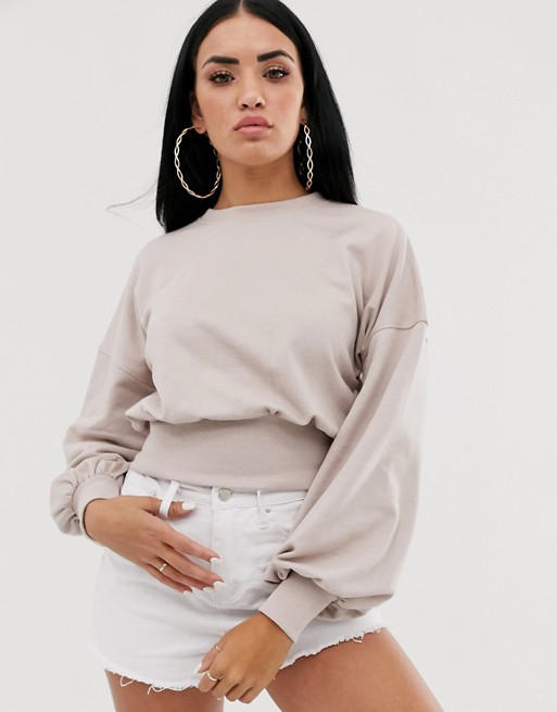 Missguided cropped sweatshirt with extreme rib in stone