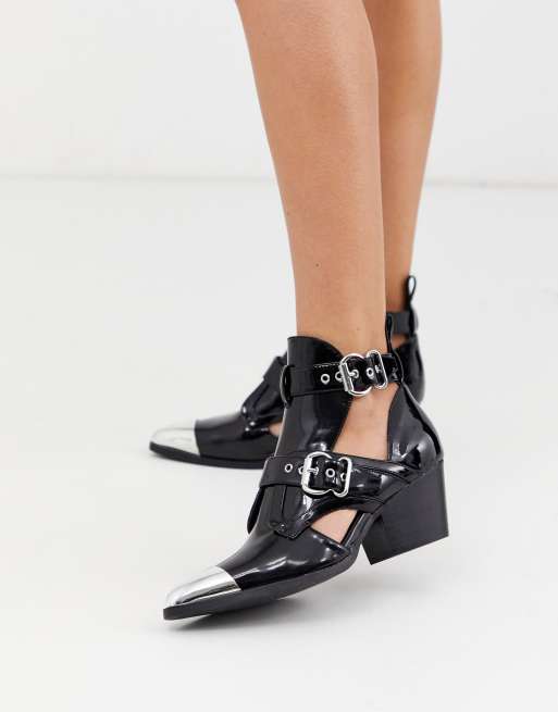 Ankle boots with sale toe cut out