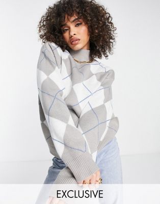Missguided diamond check jumper in grey