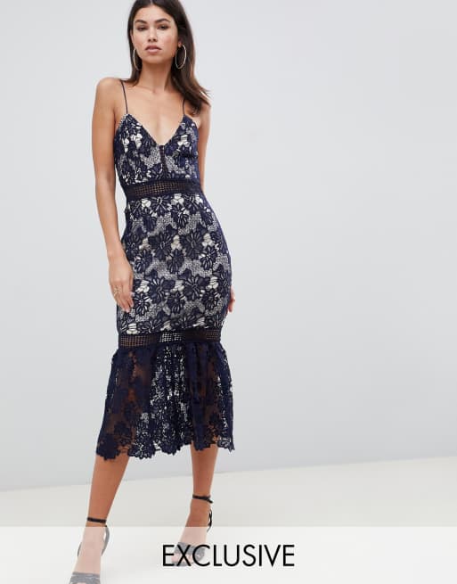 Missguided cami strap 2025 lace midi dress