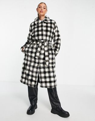 Missguided faux fur oversized coat in gingham