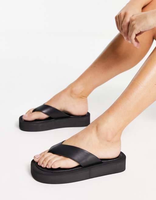 Missguided flatforms store