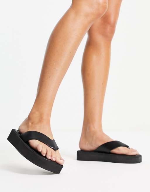 Missguided flatforms store