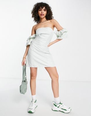 Missguided frill sleeve a line dress in gingham in mint