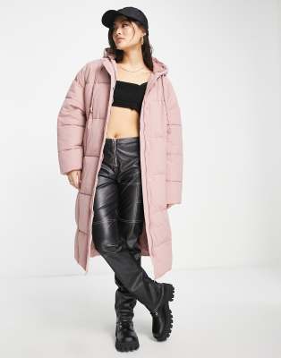 Missguided - Gesäumte Longline-Pufferjacke in Rosa