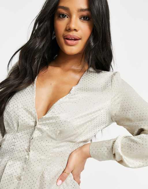 Missguided – Gräddvit a-linjeformad miniklänning med markerad midja, 3 av 4
