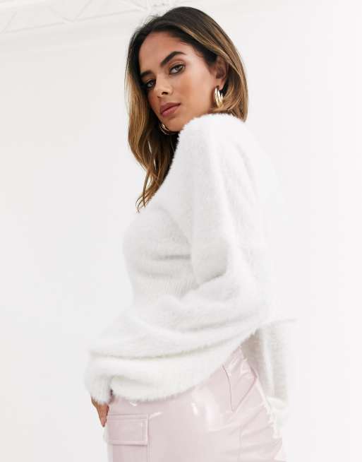 Fluffy white cropped jumper new arrivals