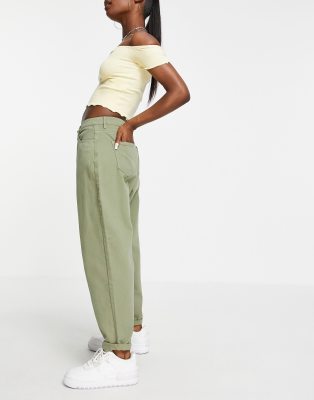 khaki high rise crop leg carrot jeans