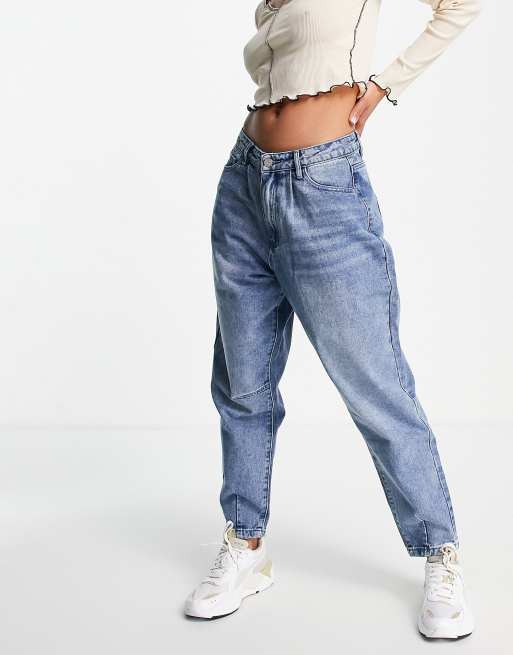 Missguided high rise carrot leg jean in light blue