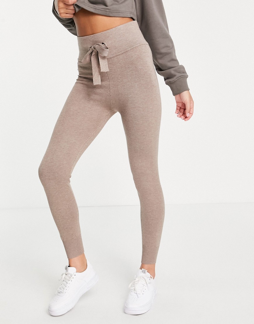 Missguided high waisted tie front sweatpants in mocha-Brown