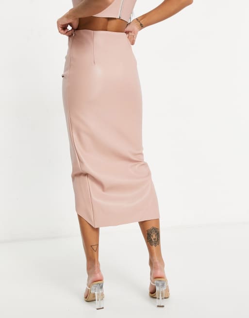 Missguided Jupe mi longue d ensemble en imitation cuir a fronces Rose poudre ASOS