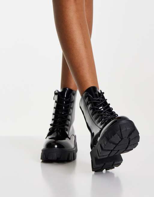 Missguided lace up deals chunky sole boots