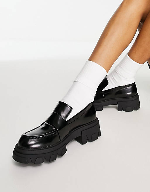 Missguided loafer in black | ASOS